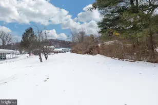 129 Old State Rd, Reading, PA 19606 - Photo 14