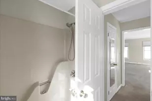 267 New Castle Dr, Reading, PA 19607 - Photo 32