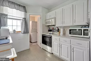 344/346 Chestnut St, Mertztown, PA 19539 - Photo 6