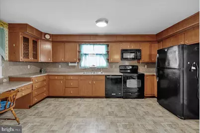 3423 Boyer Street, Reading, PA 19605 - Photo 10
