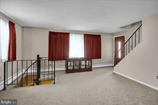 3423 Boyer St, Reading, PA 19605 - Photo 4