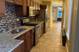 1255 Buttonwood St, Reading, PA 19604 - Photo 6