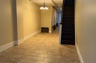 1255 Buttonwood St, Reading, PA 19604 - Photo 2