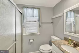2013 Dennis Dr, Reading, PA 19601 - Photo 10