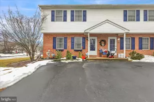 119 Carriage Dr, Wernersville, PA 19565 - Photo 1