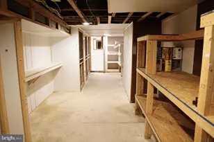 118 Jefferson St, Laureldale, PA 19605 - Photo 16