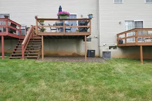 1128 Fredrick Blvd, Reading, PA 19605 - Photo 32