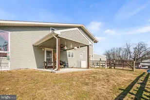 534 Charming Forge Rd, Robesonia, PA 19551 - Photo 8