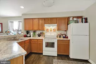 501 Lexington Way, Morgantown, PA 19543 - Photo 8