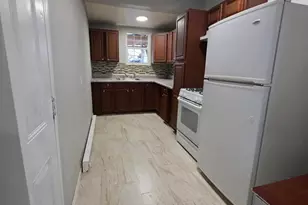 1350 Cotton St, Reading, PA 19602 - Photo 6