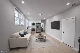 230 N 9th St, Reading, PA 19601 - Photo 6