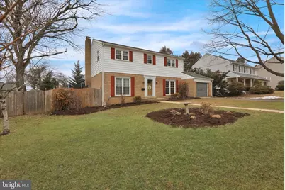 2121 Bressler Drive, Reading, PA 19610 - Photo 2