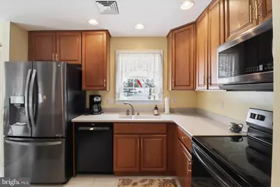 309 Charleston Lane, Reading, PA 19610 - Photo 8