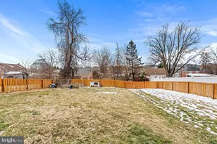 225 McClellan St, Reading, PA 19611 - Photo 24