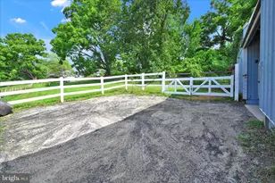 321 Garey Rd, Douglassville, PA 19518 - Photo 76