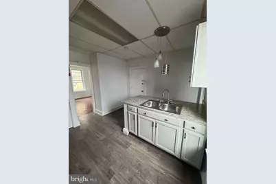 520 N 10th Street, Reading, PA 19604 - Photo 4