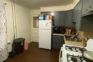 1047 Cotton Street SE, Reading, PA 19602 - Photo 4