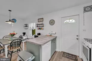 1425 N 13th St, Reading, PA 19604 - Photo 12