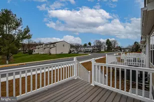 229 Lucille Way, Fleetwood, PA 19522 - Photo 6