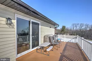 63 Preston Rd, Wernersville, PA 19565 - Photo 6