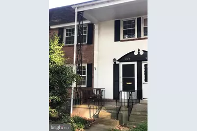 205 Sycamore Road, Reading, PA 19611 - Photo 2