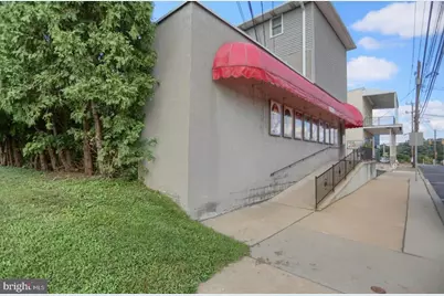 3921 Penn Avenue, Sinking Spring, PA 19608 - Photo 4