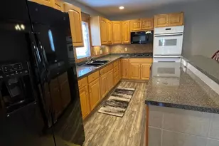 210 N Centre Ave, Leesport, PA 19533 - Photo 16