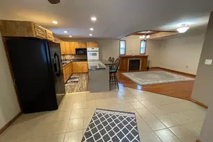 210 N Centre Ave, Leesport, PA 19533 - Photo 4