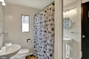 2266 Reading Blvd, Reading, PA 19609 - Photo 14