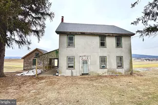 133 Hunter Rd, Oley, PA 19547 - Photo 2
