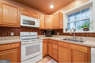 107 Greenwood Drive, Temple, PA 19560 - Photo 10