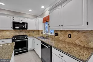 110 New York Ave, Reading, PA 19608 - Photo 14