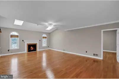 110 New York Avenue, Reading, PA 19608 - Photo 8