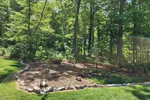 402 Mountainside Rd, Temple, PA 19560 - Photo 6
