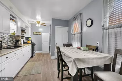 646 Fern Avenue, Reading, PA 19611 - Photo 2