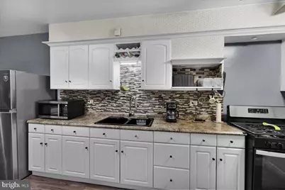 646 Fern Avenue, Reading, PA 19611 - Photo 4