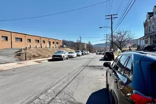 323 Franklin St, West Reading, PA 19611 - Photo 4