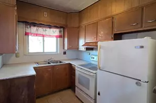 1241 Green St, Reading, PA 19604 - Photo 6