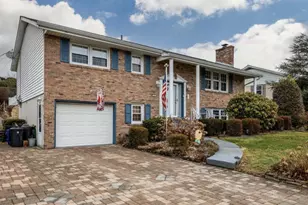 21 Hearthstone Dr, Reading, PA 19606 - Photo 1