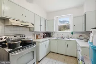 1440 Cotton St, Reading, PA 19602 - Photo 8