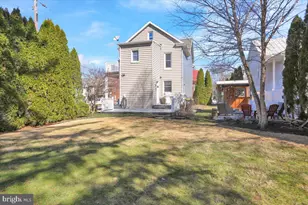 204 E High St, Womelsdorf, PA 19567 - Photo 50