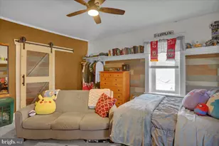 204 E High St, Womelsdorf, PA 19567 - Photo 38