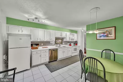 37 Dorchester Drive, Wyomissing, PA 19610 - Photo 8