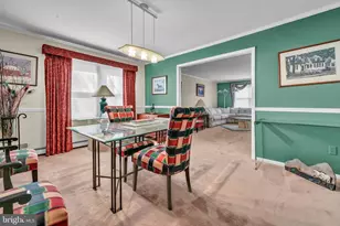 37 Dorchester Dr, Wyomissing, PA 19610 - Photo 12