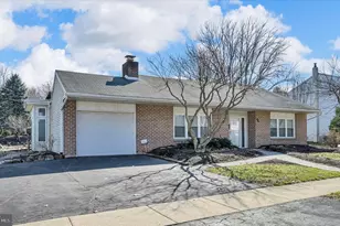 37 Dorchester Dr, Wyomissing, PA 19610 - Photo 48