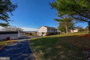 433 Sleepy Hollow Dr, Mohrsville, PA 19541 - Photo 48