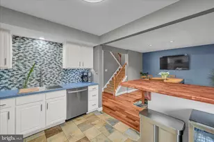 247 Bainbridge Cir, Reading, PA 19608 - Photo 10