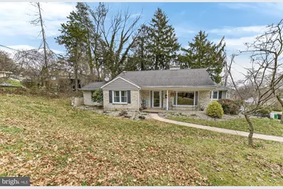 311 Lynoak Avenue, Reading, PA 19607 - Photo 1