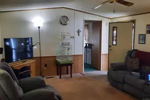 1047 Sage Ave, Reading, PA 19605 - Photo 2