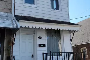 926 Greenwich St, Reading, PA 19604 - Photo 1